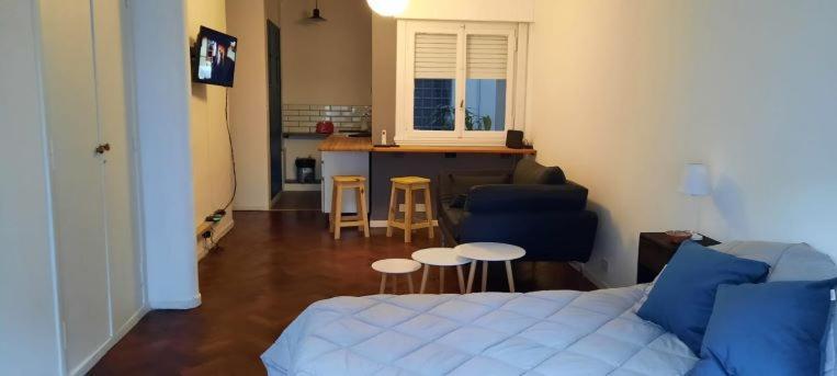 Departamento En Balvanera * Ciudad Autónoma de Buenos Aires